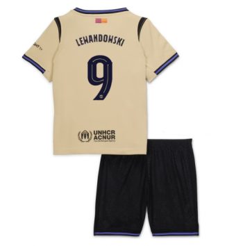 Barcelona Robert Lewandowski #9 Uit tenue Kinder 2025-26 Korte Mouw (+ Korte broeken) Barcelona Robert Lewandowski #9 Uit tenue Kinder 2025-26 Korte Mouw (+ Korte broeken)