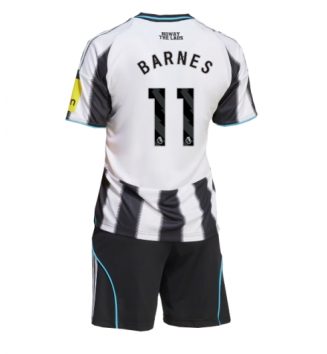 Newcastle United Harvey Barnes #11 Thuis tenue Kinder 2025-26 Korte Mouw (+ Korte broeken)