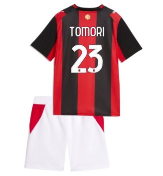 AC Milan Fikayo Tomori #23 Thuis tenue Kinder 2026-27 Korte Mouw (+ Korte broeken)