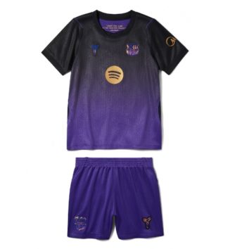 Barcelona Uit tenue Kinder 2026-27 voetbaltenue met Short Barcelona Uit tenue Kinder 2026-27 voetbaltenue met Short